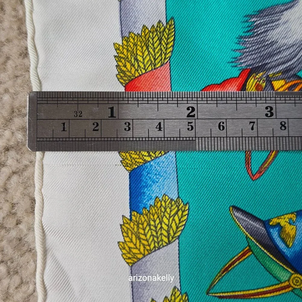 HERMÈS L'Armee Imperiale Russe de 1816 a 1916 Silk Scarf Hand Rolled Twill